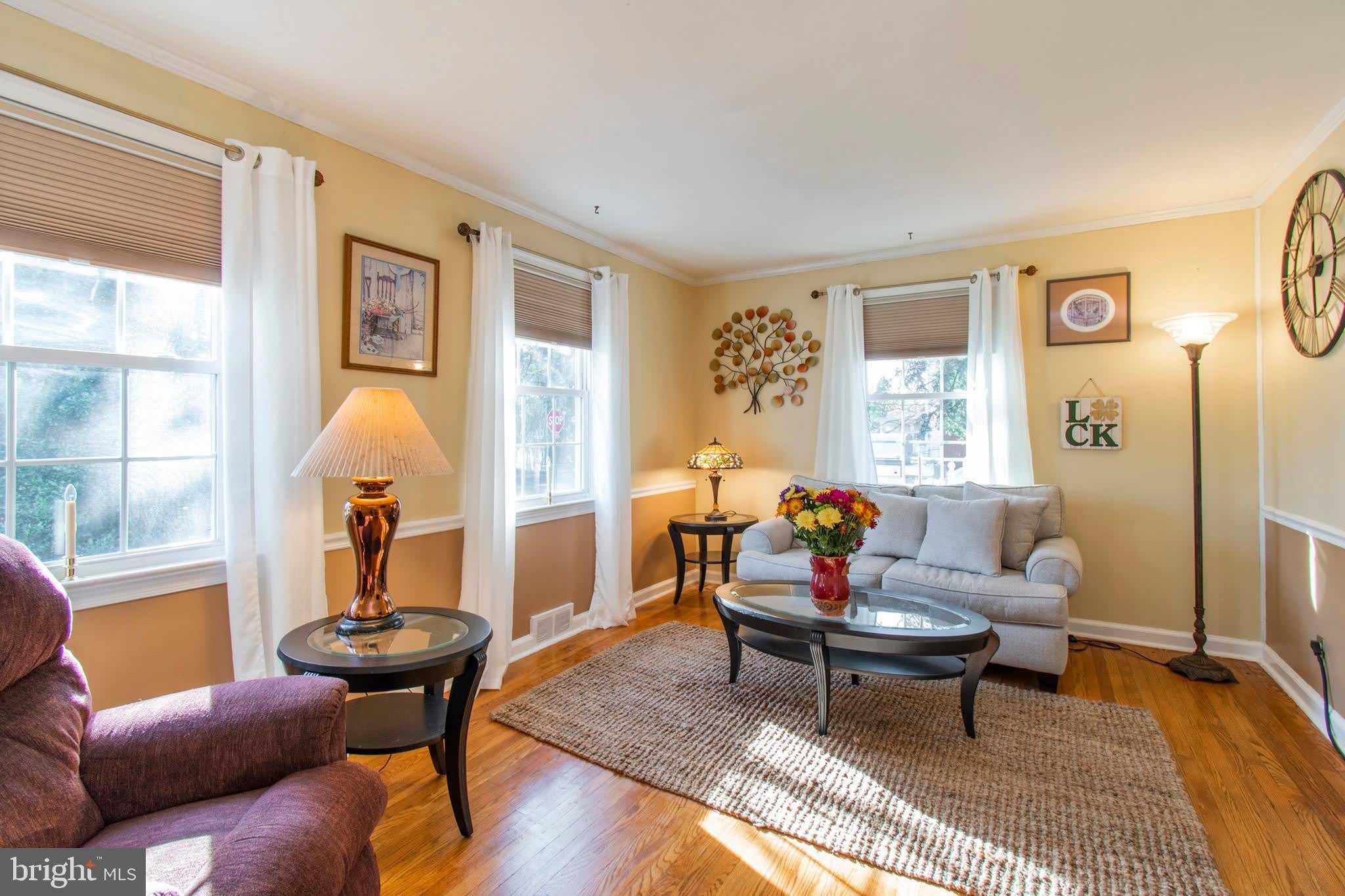 301 CENTRAL Avenue – photo 2