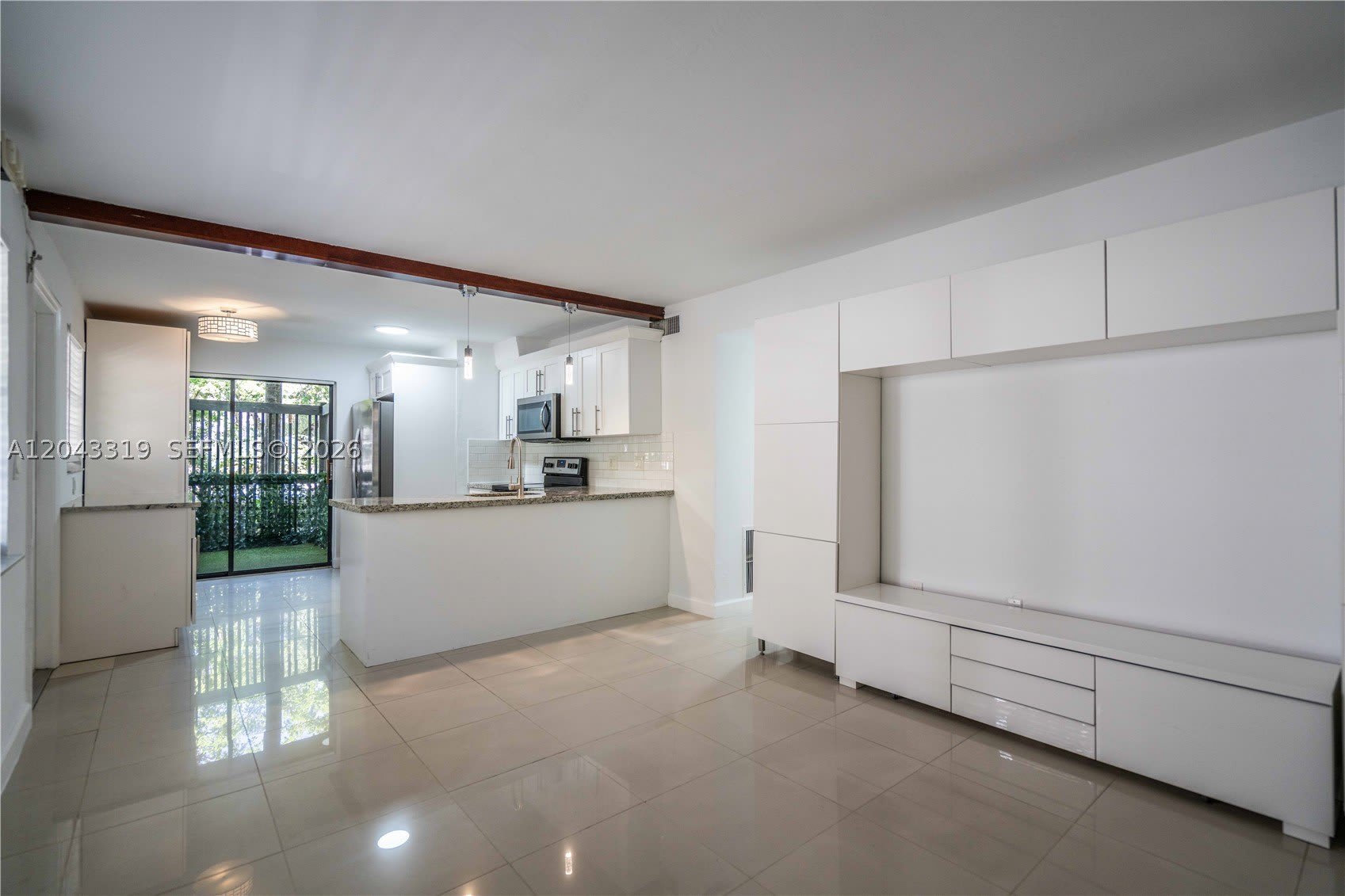 3265 Virginia St – photo 2
