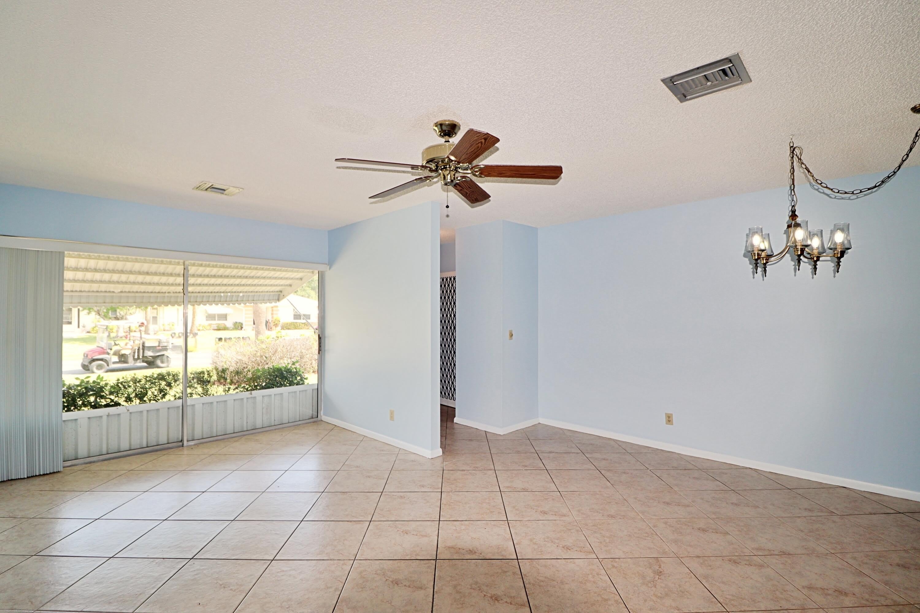 831 Timberview Drive – photo 2
