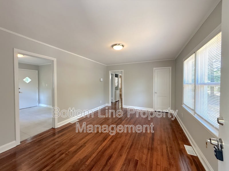 3905 Tillman Rd – photo 3