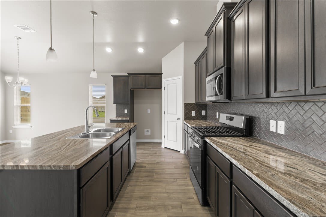 1353 Trent Park Lane – photo 5