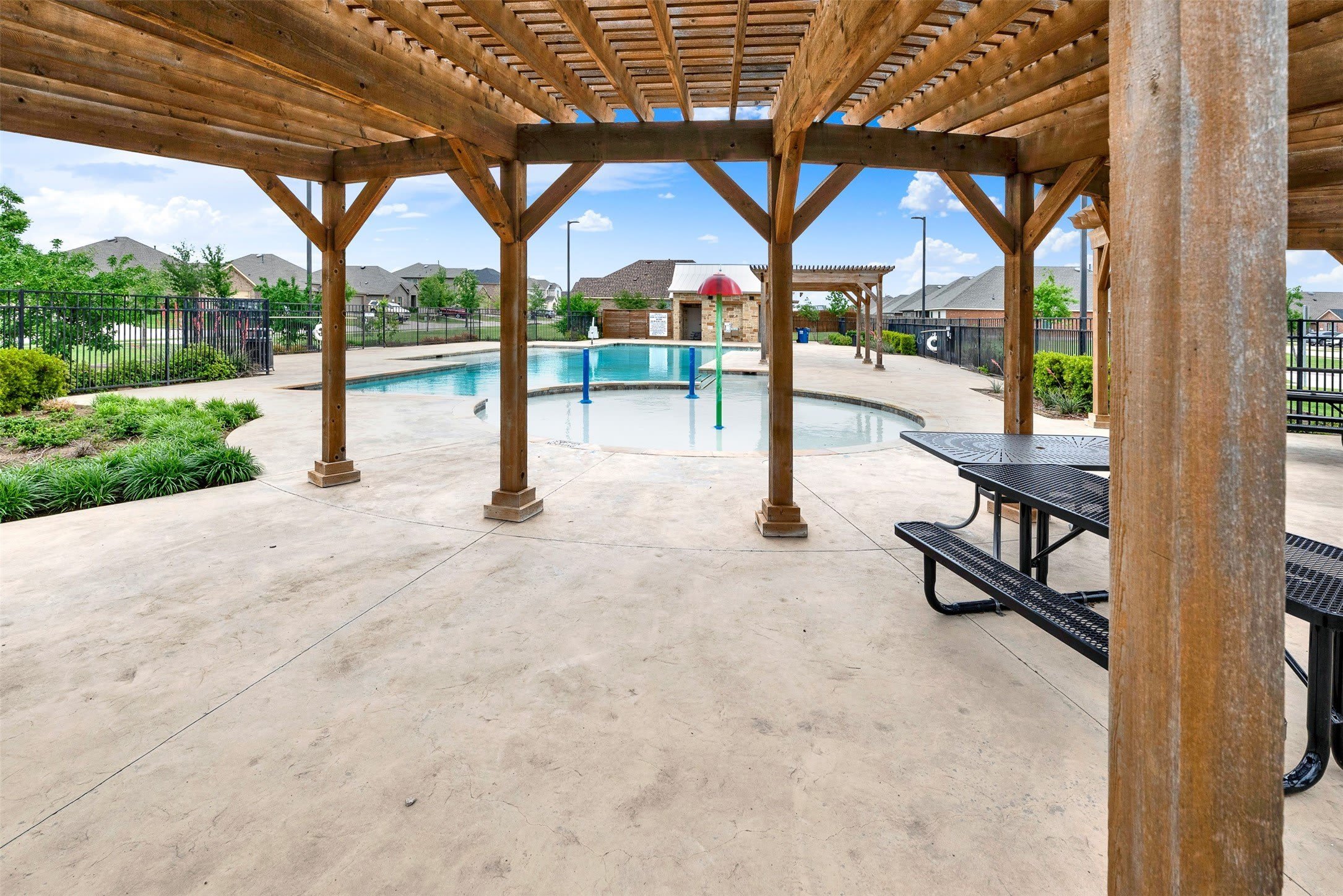 720 Willow View Way – photo 3