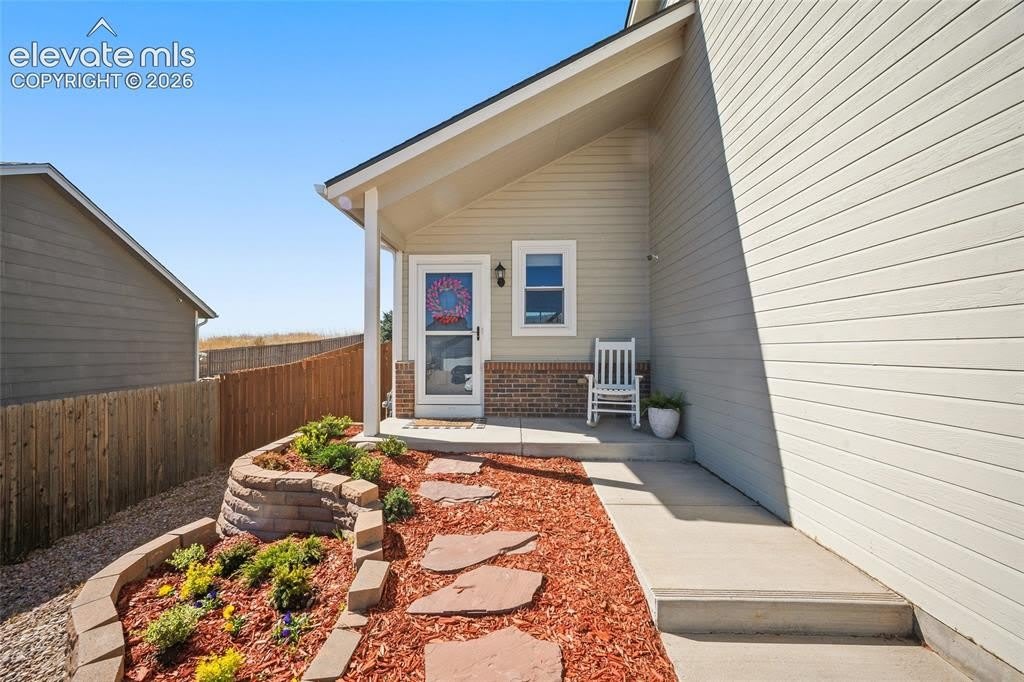 7323 Willowdale Drive – photo 2