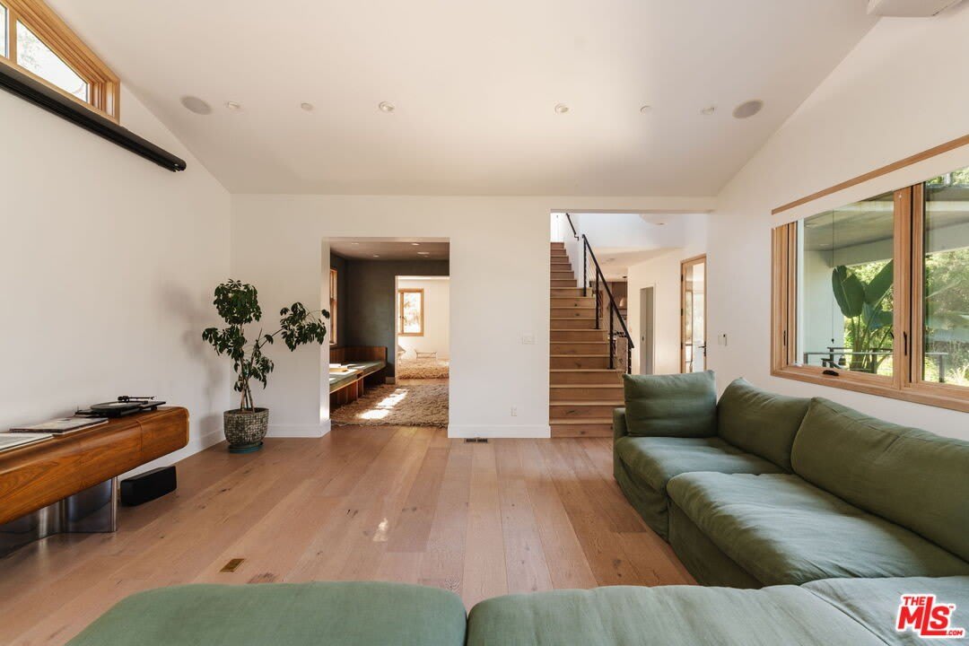 1149 Old Topanga Canyon Rd – photo 4