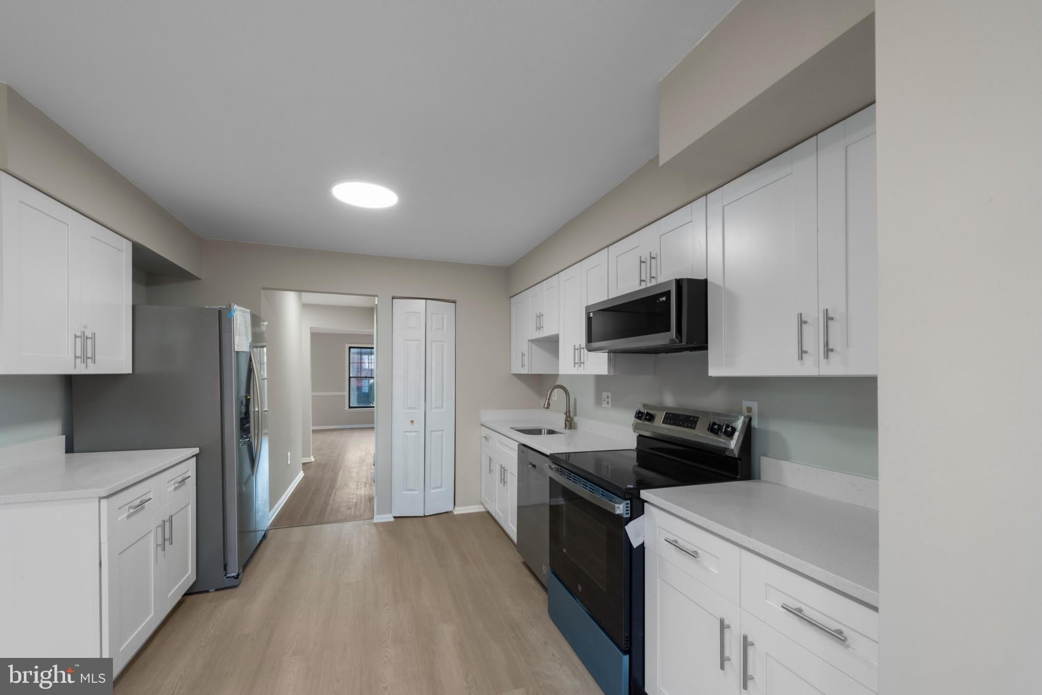 20 RHODES Place – photo 4