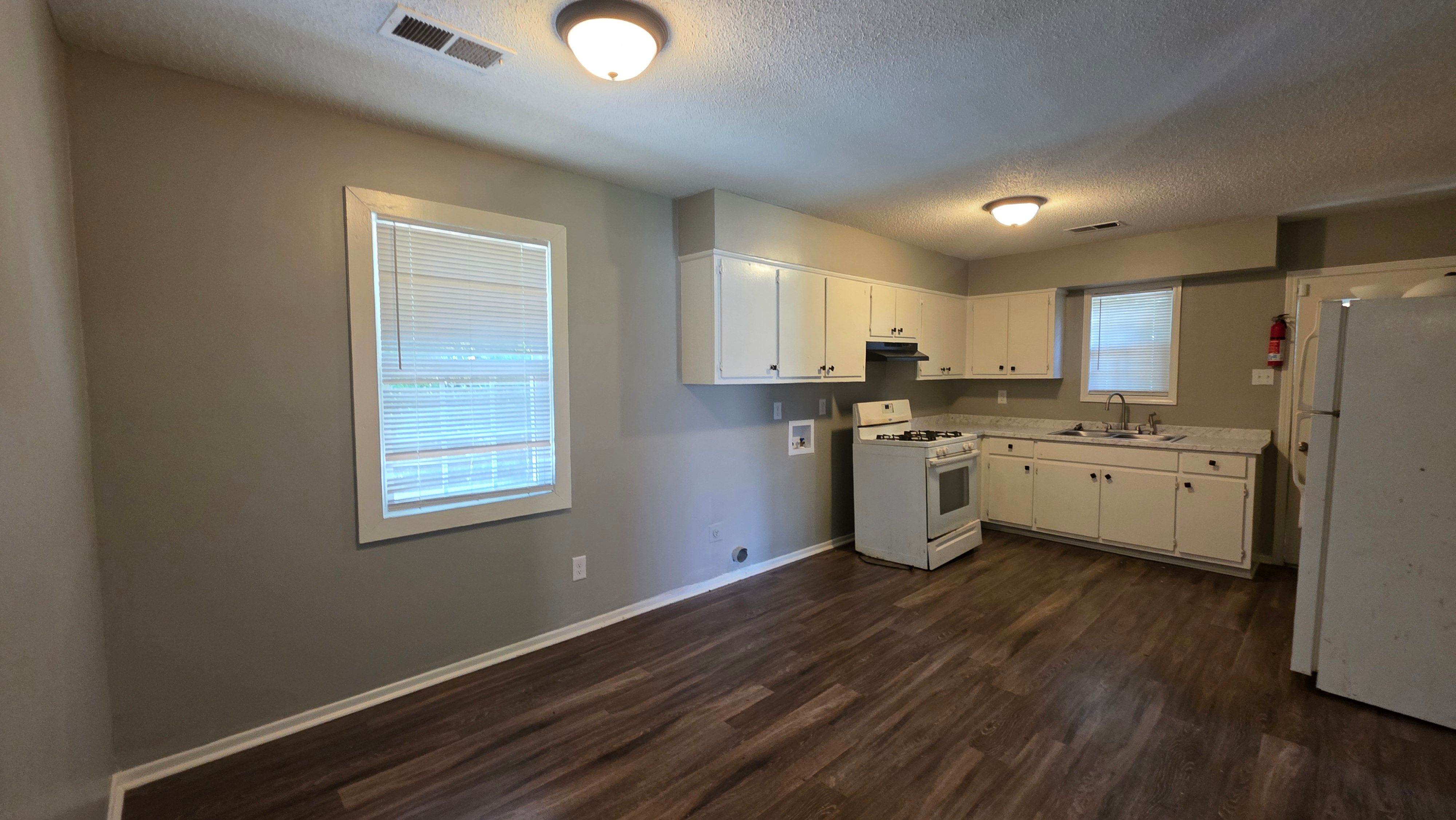 4767 Percy Rd – photo 5