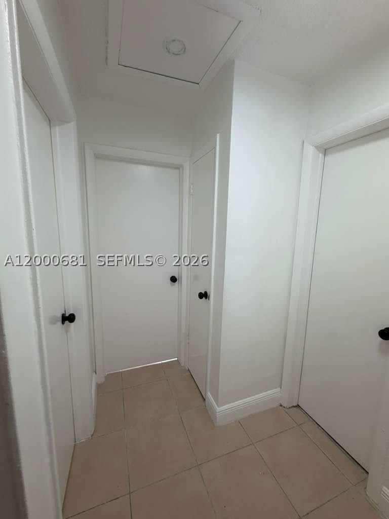18416 NE 24th Ct – photo 5