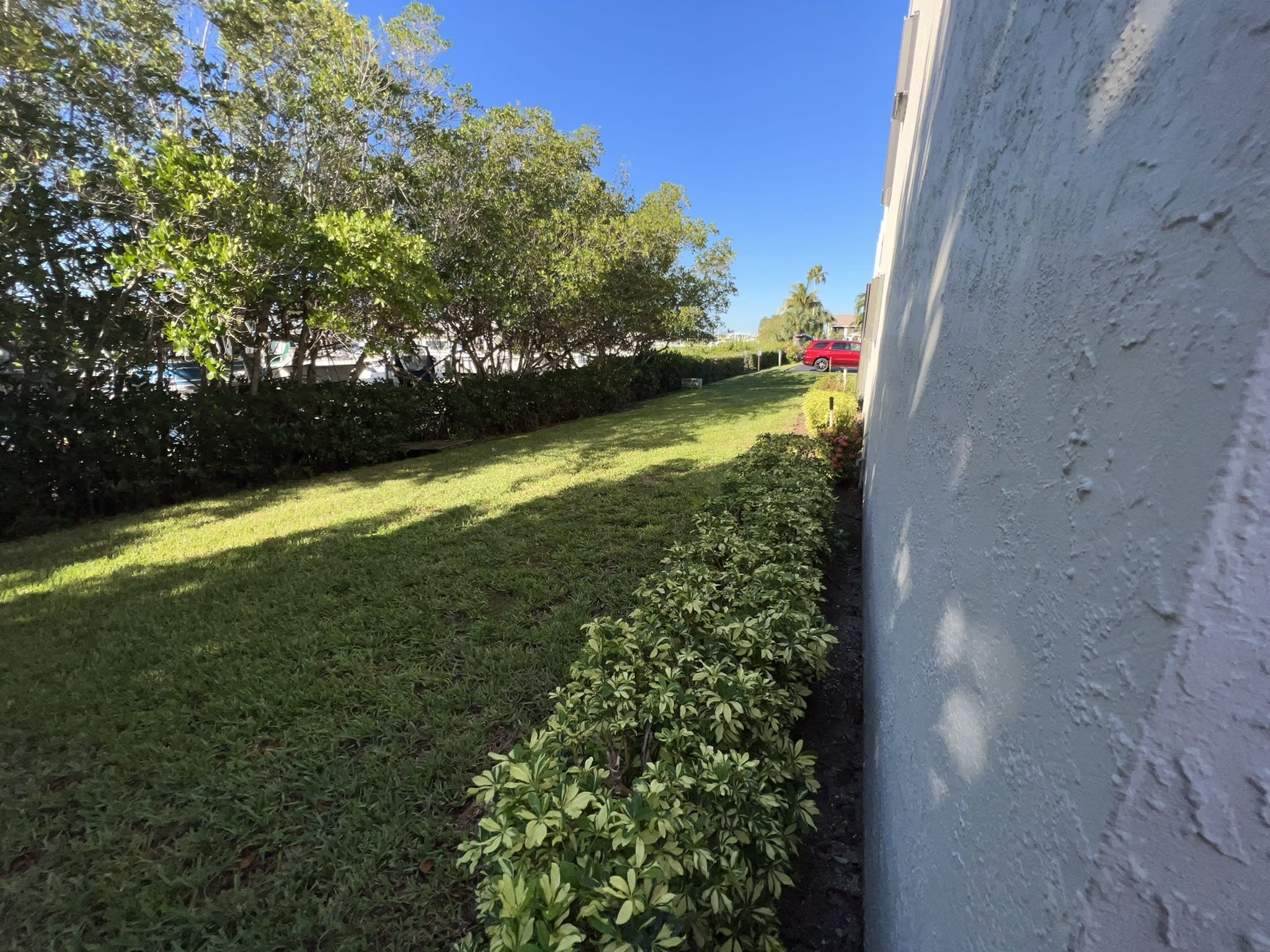 3215 South Lakeview Circle – photo 3