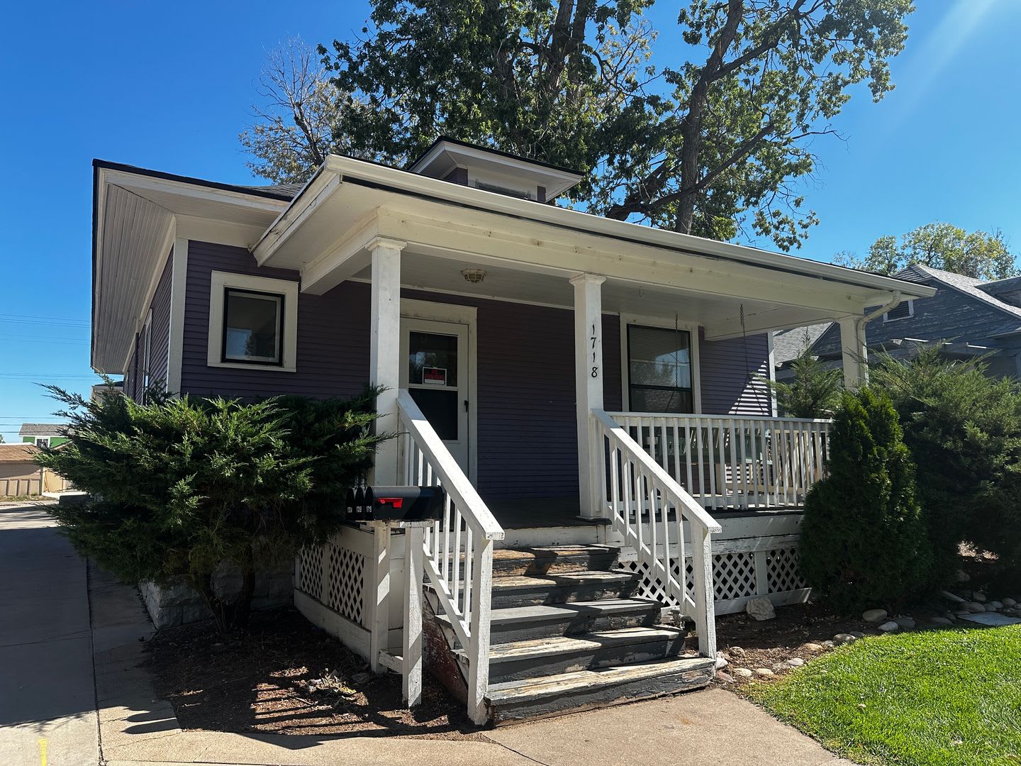 Beautiful 5 Bedroom, 2 Bath in Prime Location Near Campus – photo 2