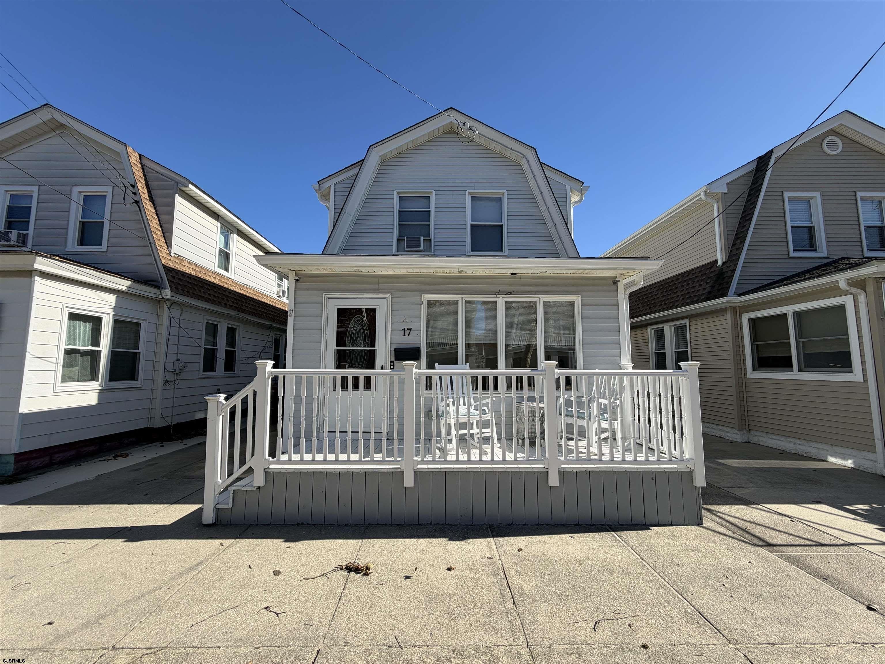 17 N Buffalo Ave – photo 1