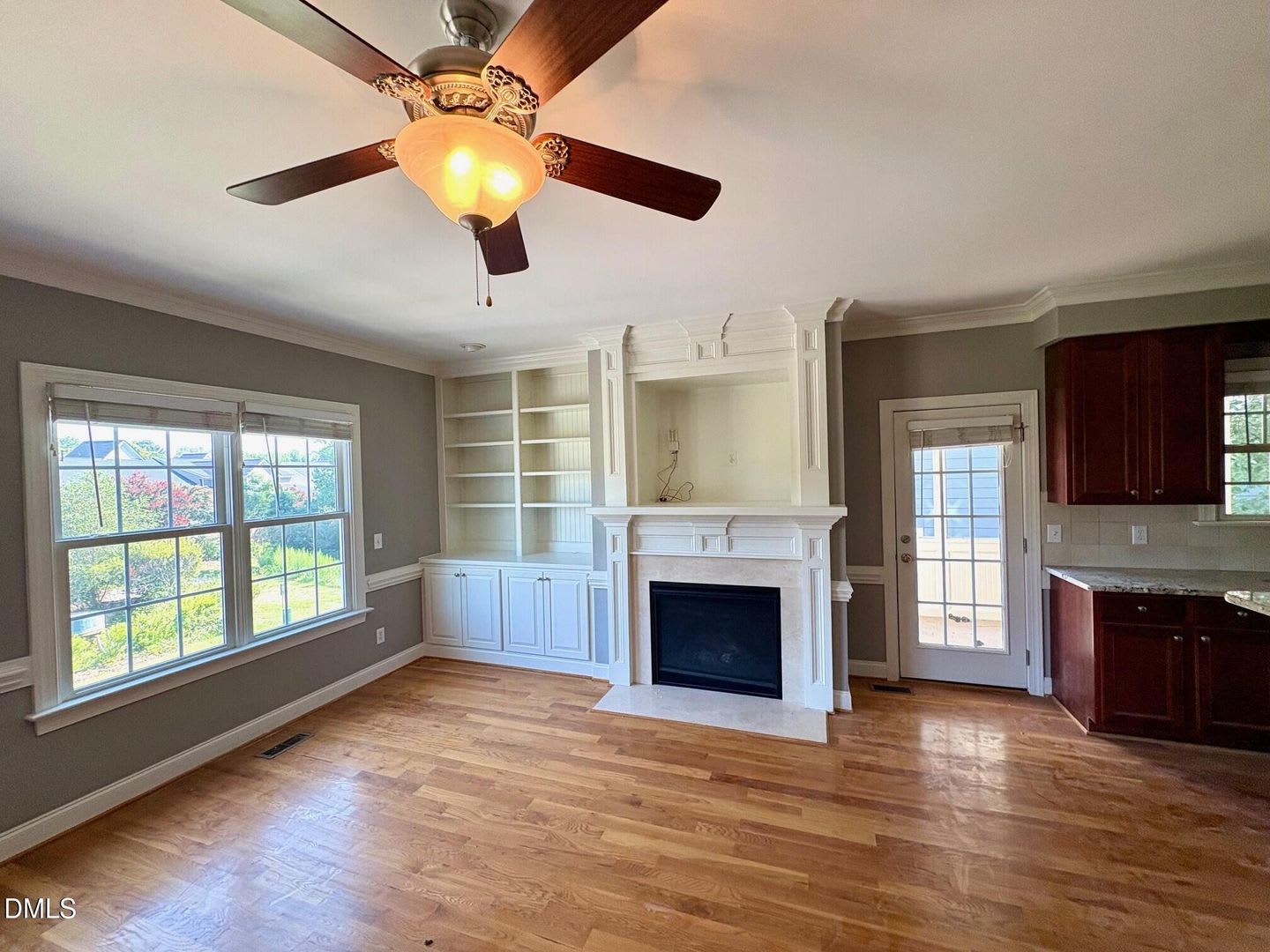 1315 Center St. – photo 2