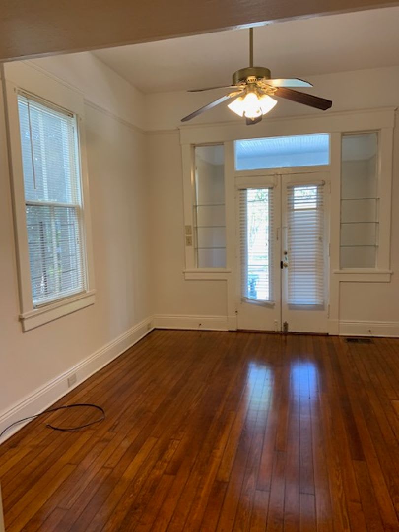 Wonderful lower unit with fresh paint – photo 3