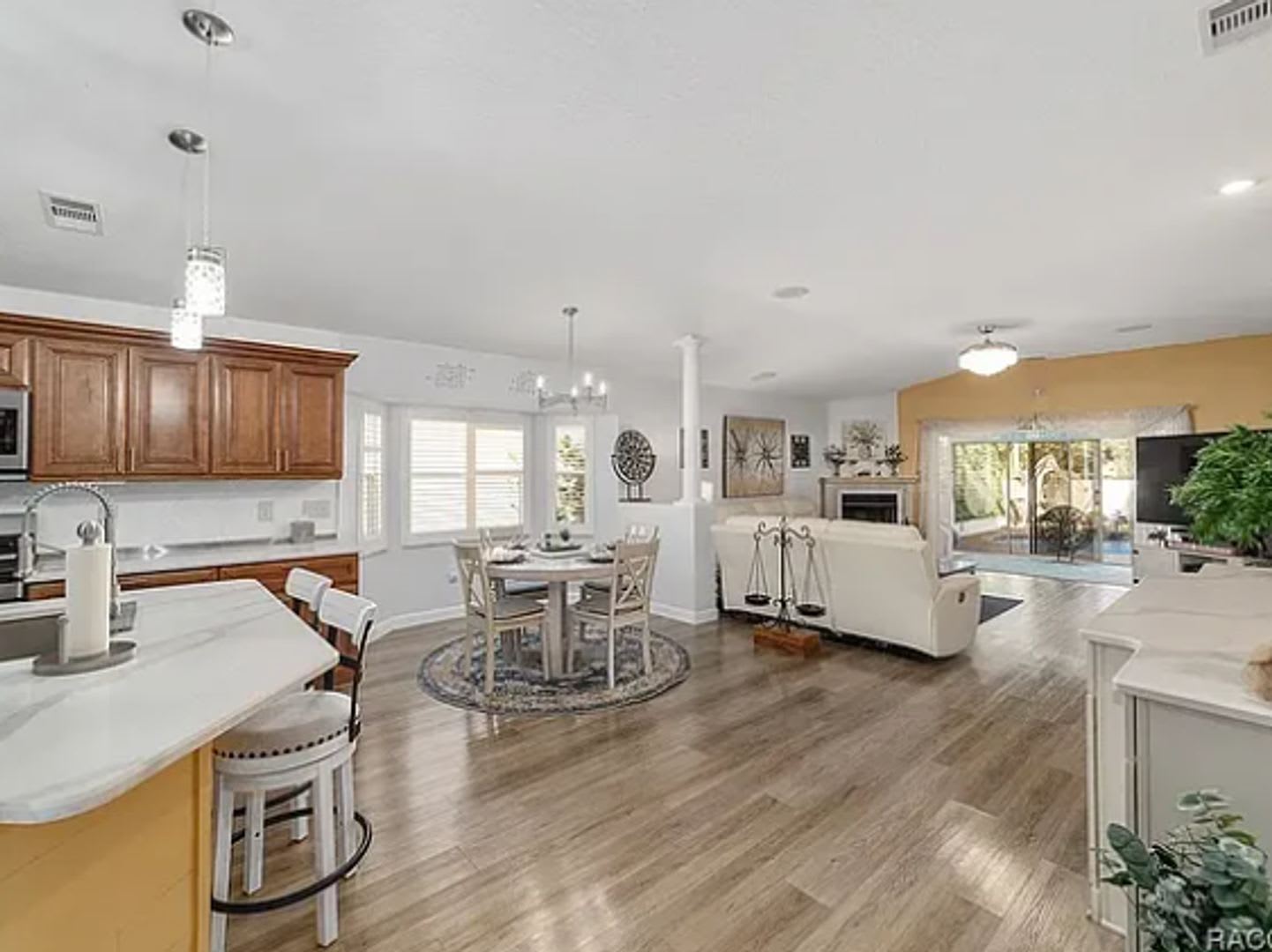 3BR/2BA Lecanto Home with Private Pool, Spa & 2-Car Garage — $2,181/mo – photo 5