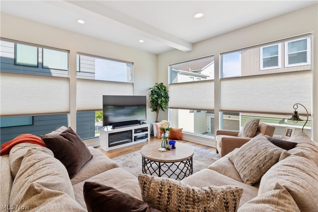 706 University Court – photo 5