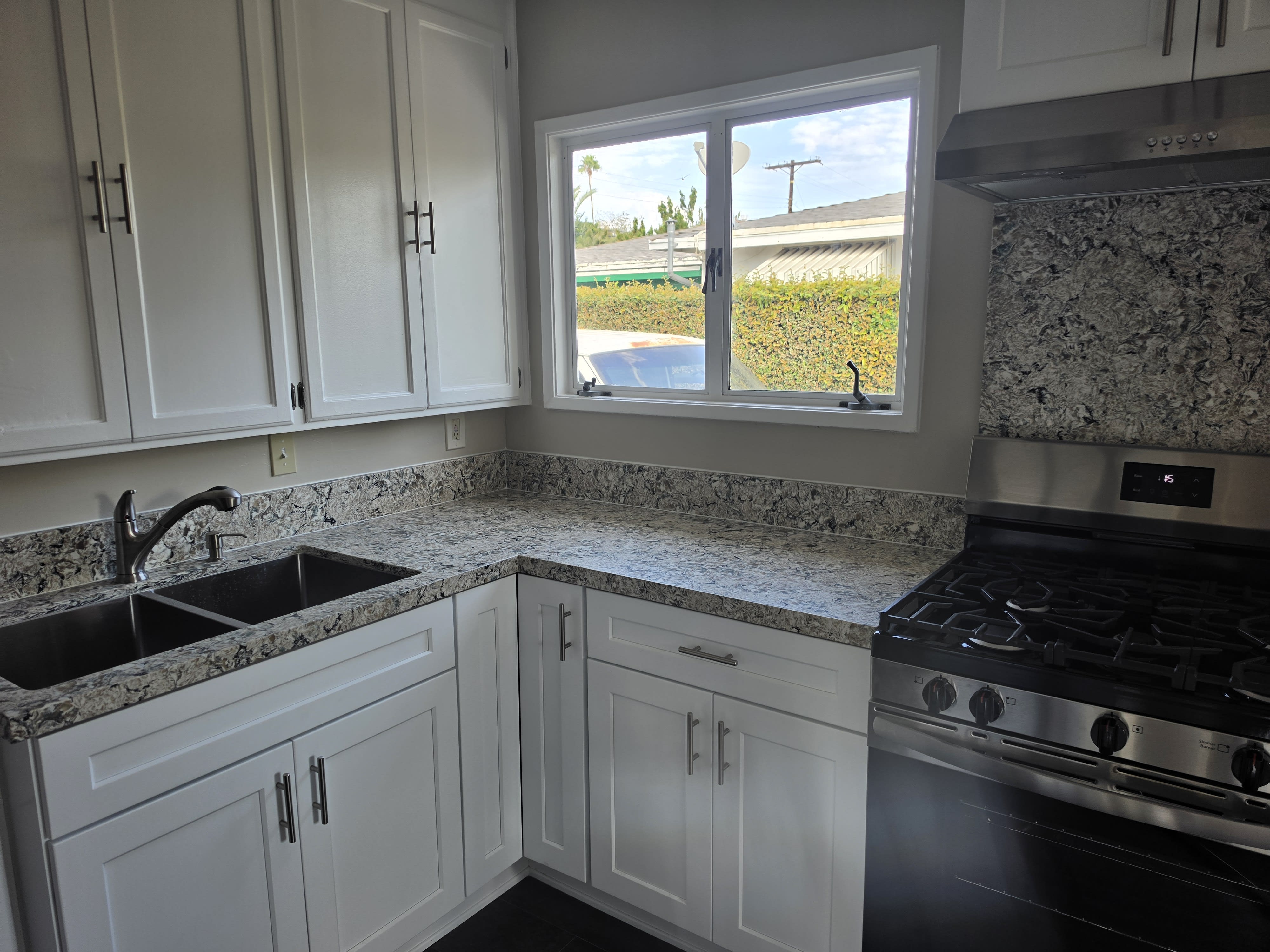 8733 Tilden Ave – photo 1