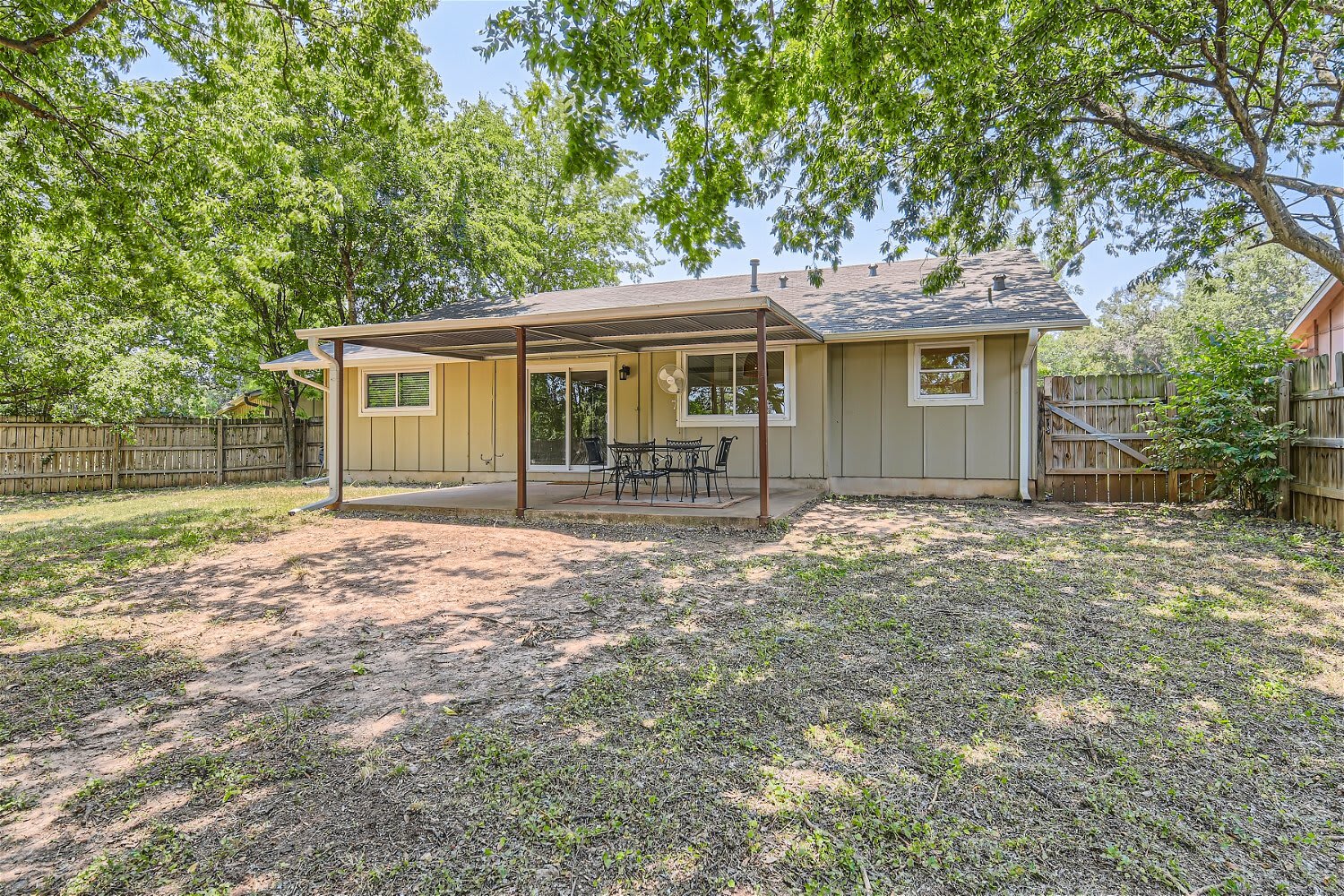 2408 Aldford Drive – photo 3