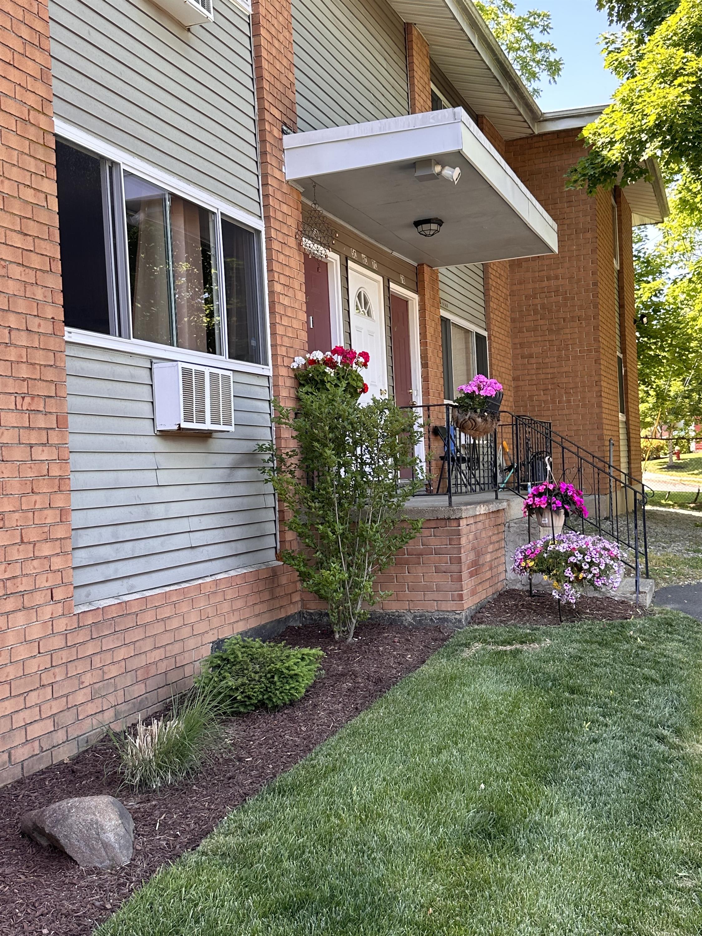 16 Waldron Ave Apt. 11B Nyack, NY 10960 – photo 1