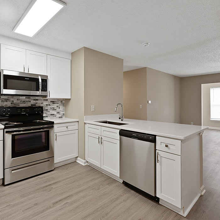Swathmore Court Apartment Homes – photo 5