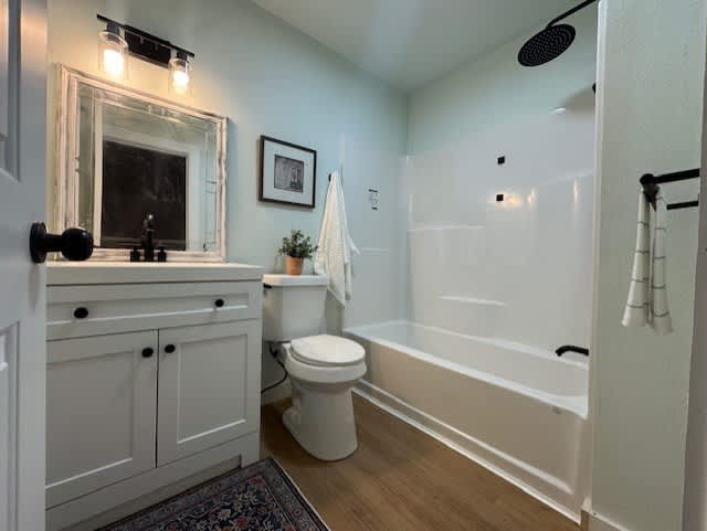 817 West Long – photo 5