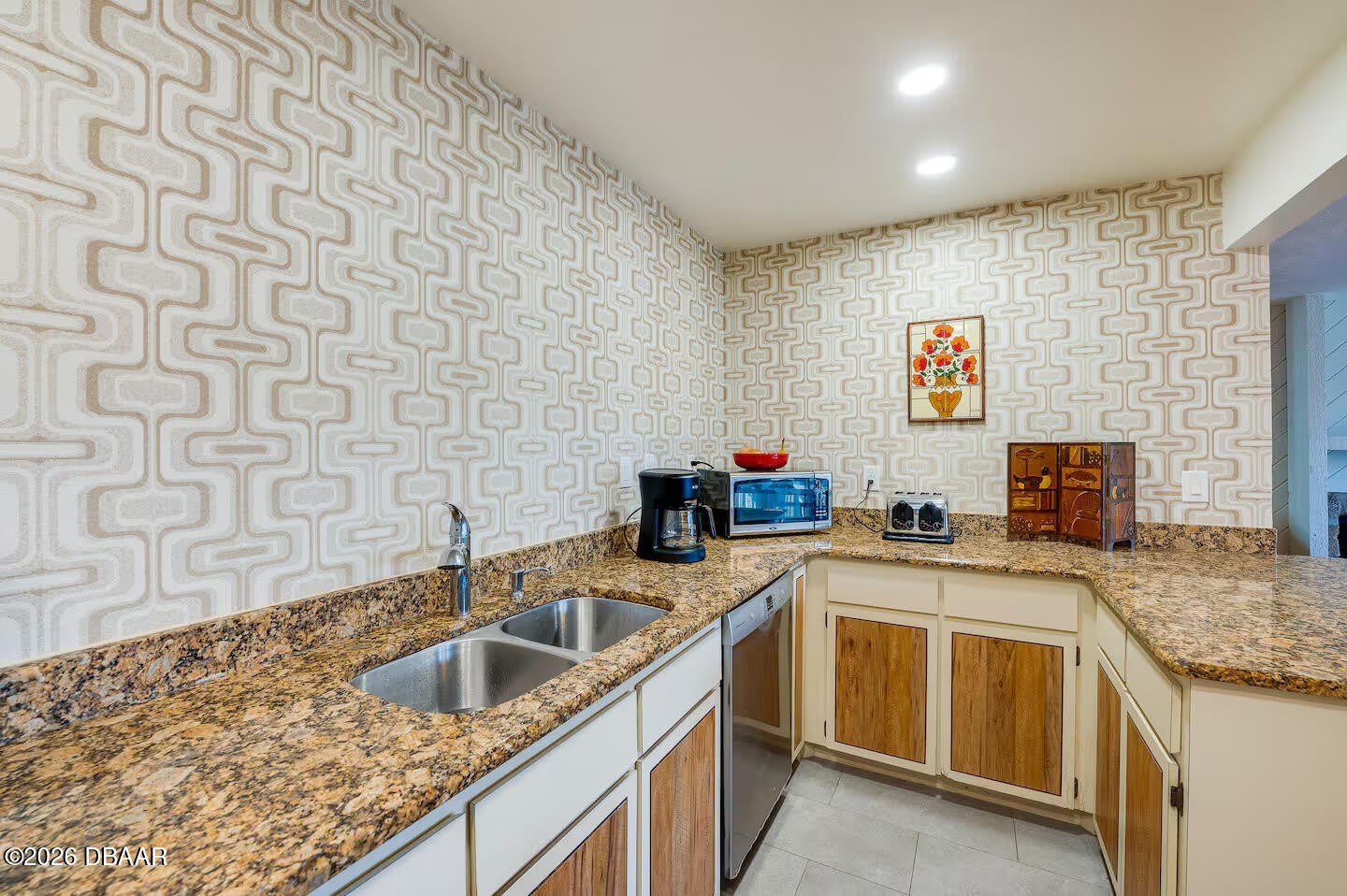 1286 John Anderson Drive – photo 5