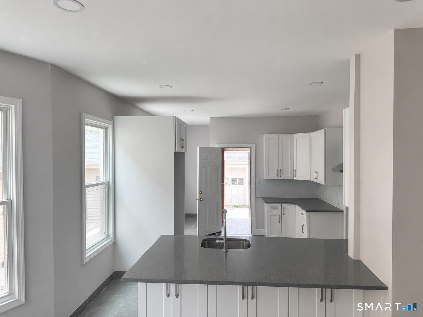 139 Whitney Avenue – photo 5