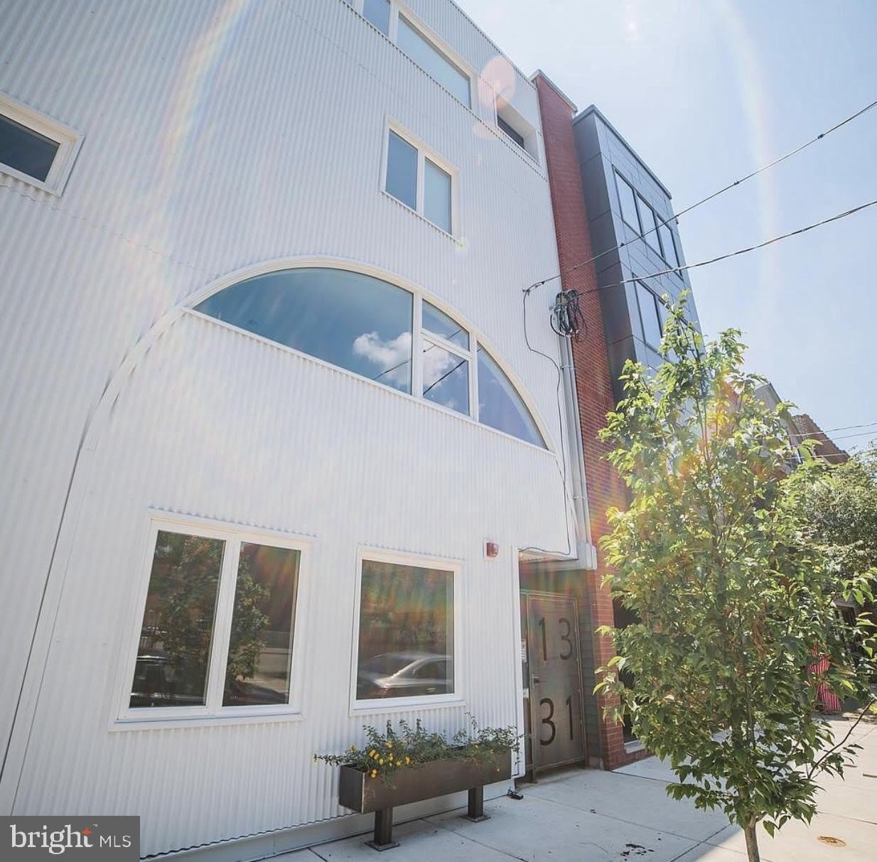 1331 N RANDOLPH Street – photo 2