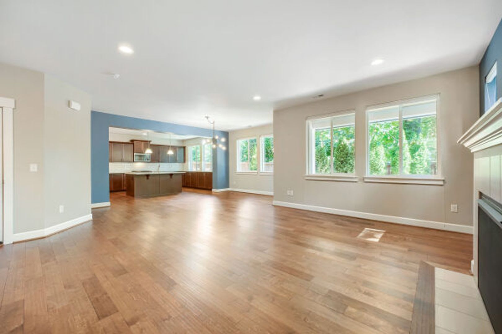 4Bd/2.75Ba North Bend Home – photo 5