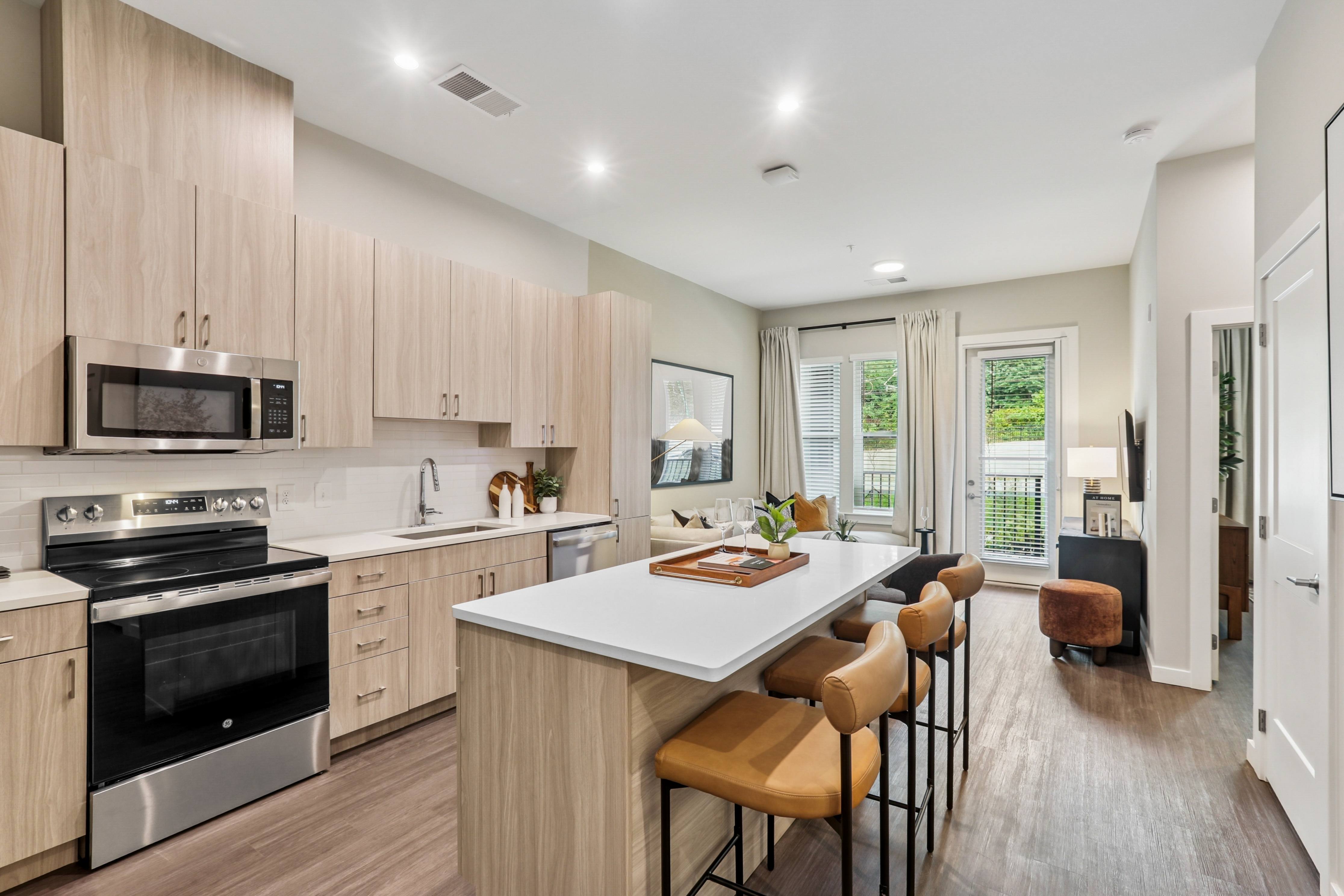 Alta New Carrollton – photo 1