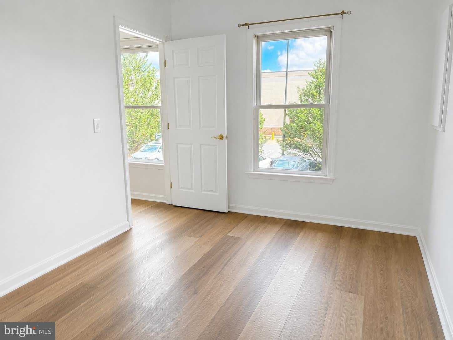 422 MAIN Street – photo 3