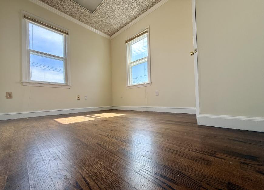 19 Central St – photo 5