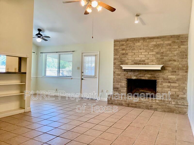 408 E Central – photo 4