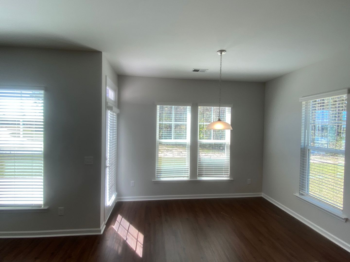Spacious 4 Bedroom – photo 4