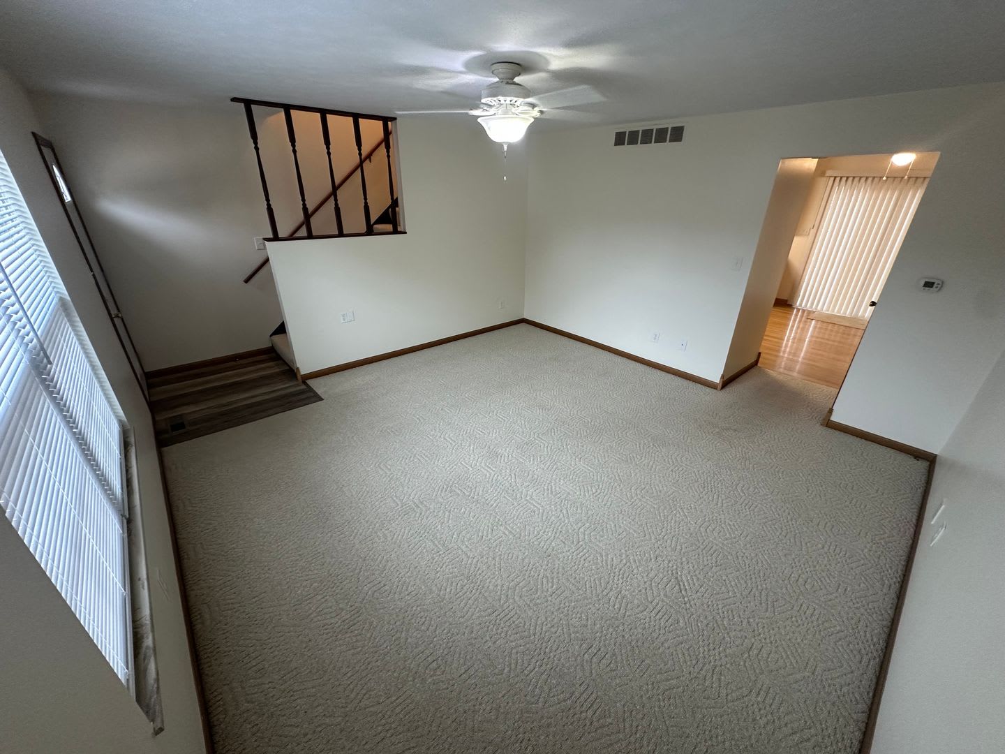 COMING SOON!! SPACIOUS TOWNHOME IN WILLOW TERRACE – photo 2