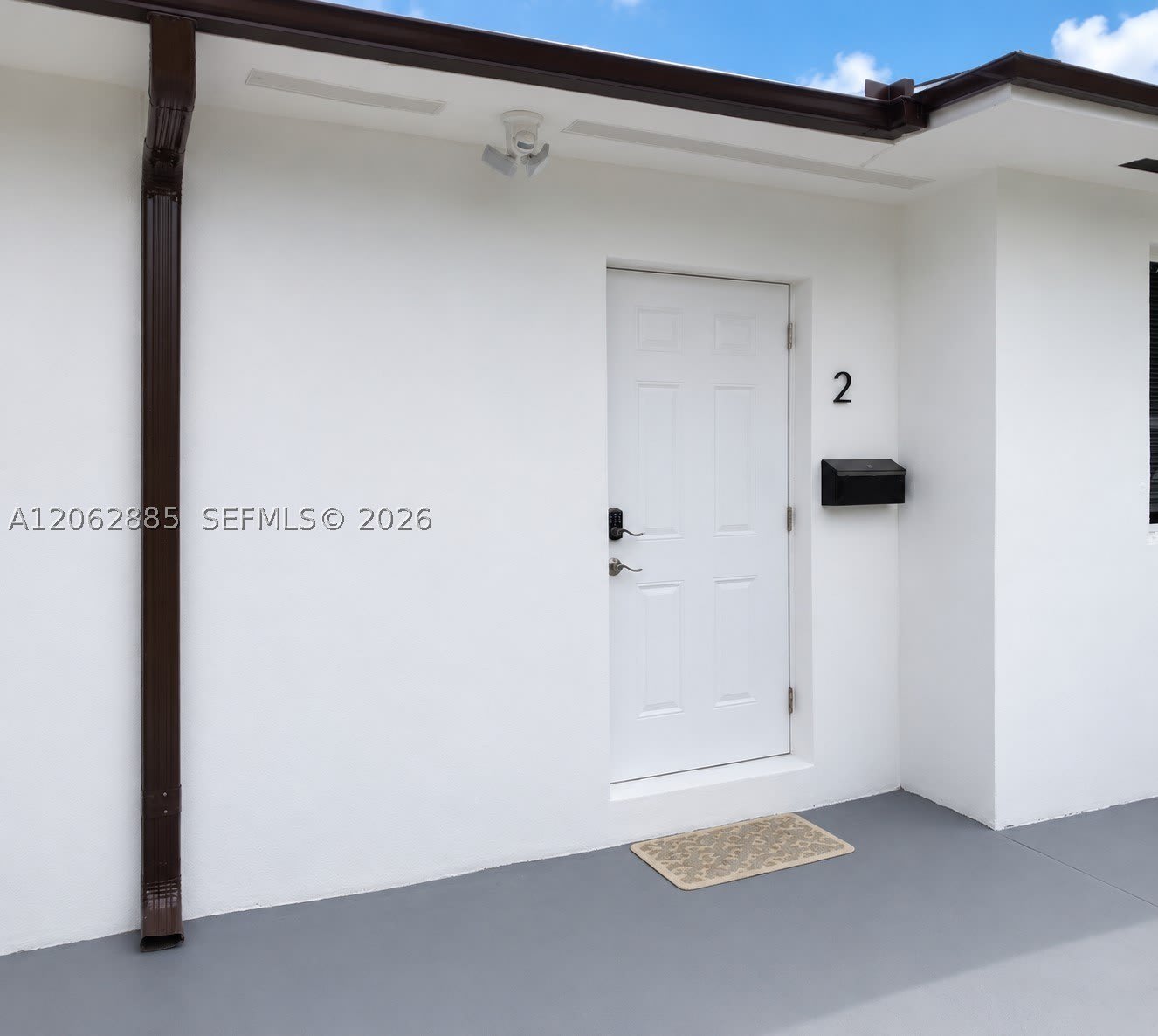 2829 SW 32nd Ct – photo 4