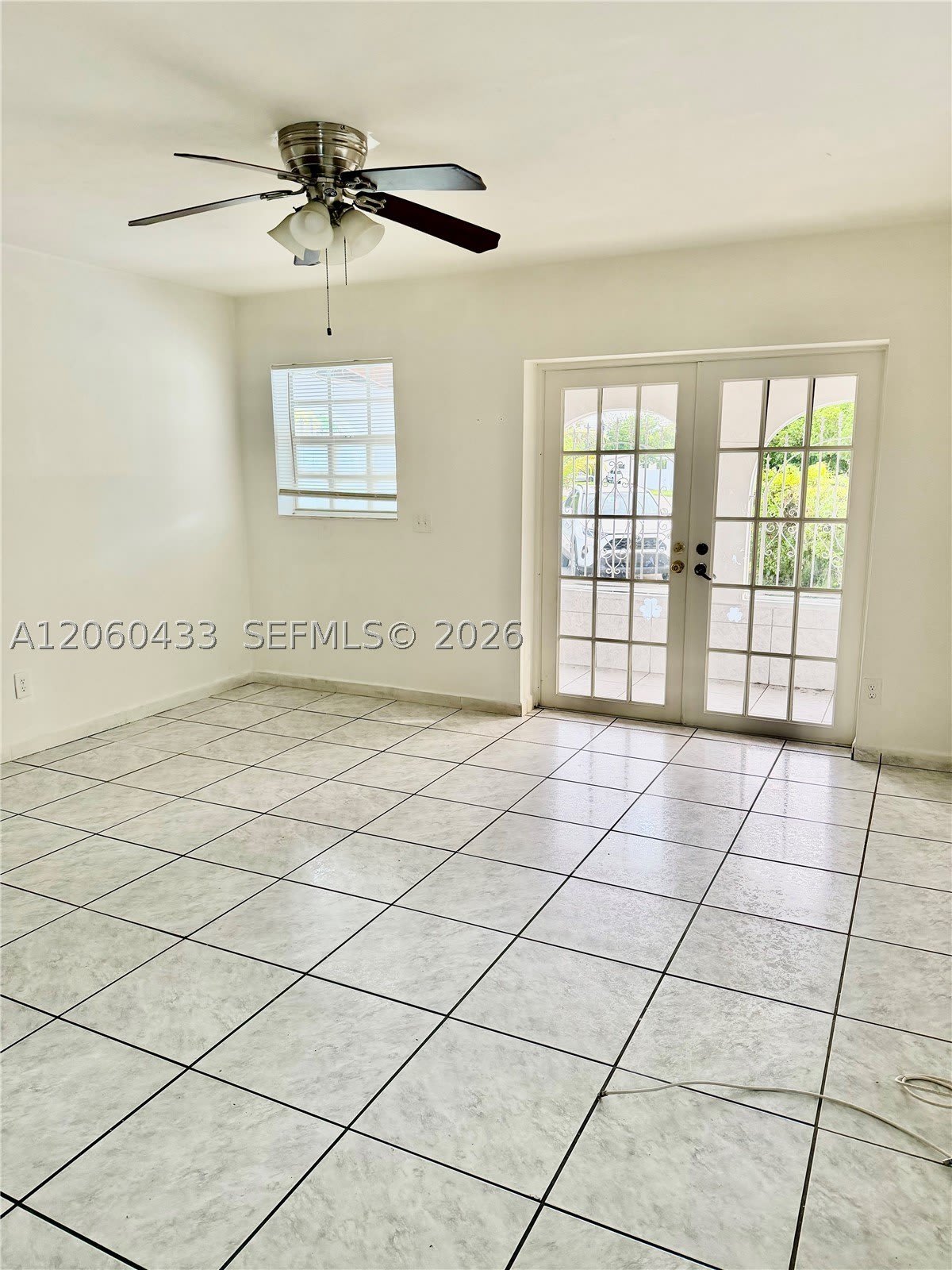 6137 SW 20th Ct – photo 4