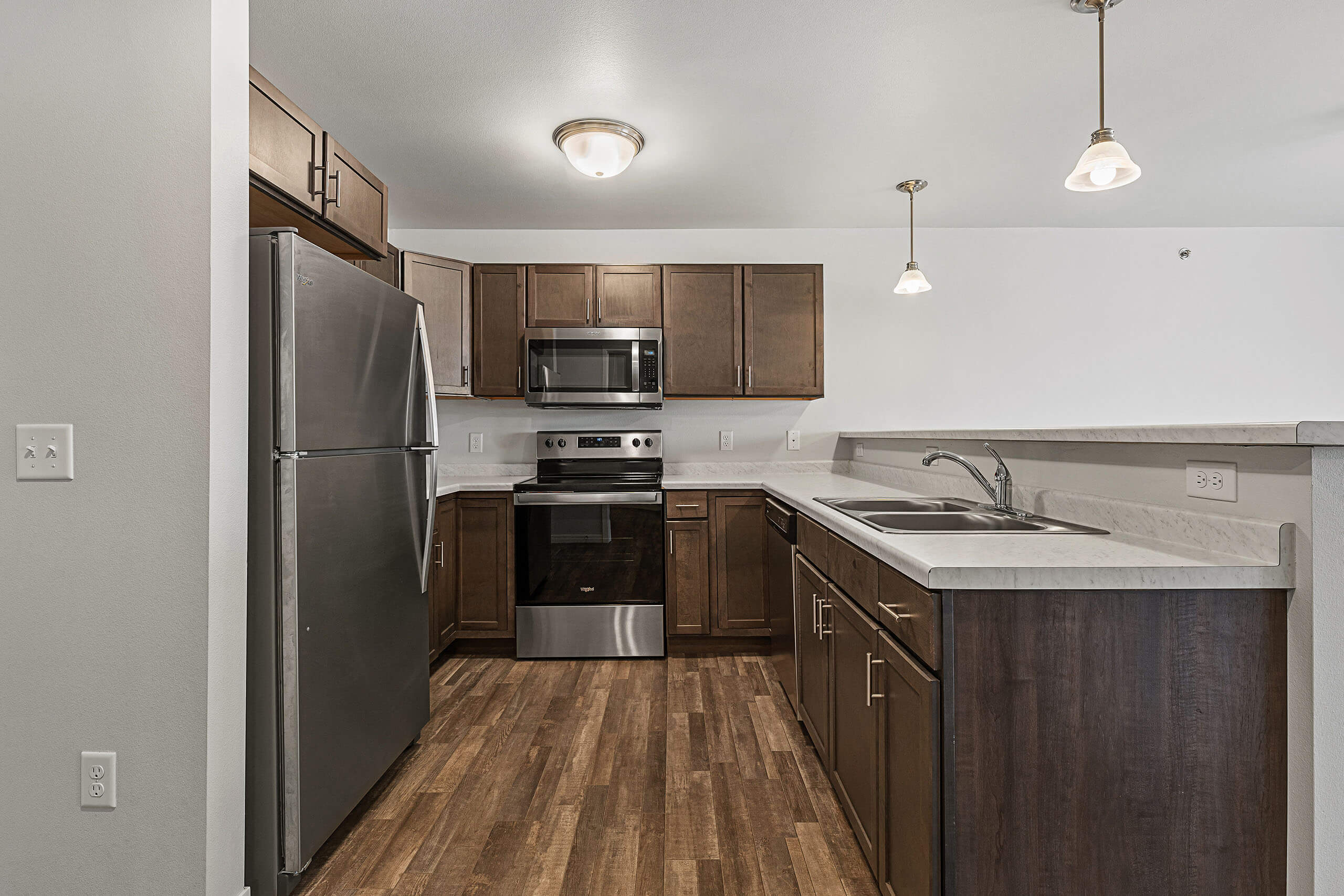 Red Rock Apartments – photo 2