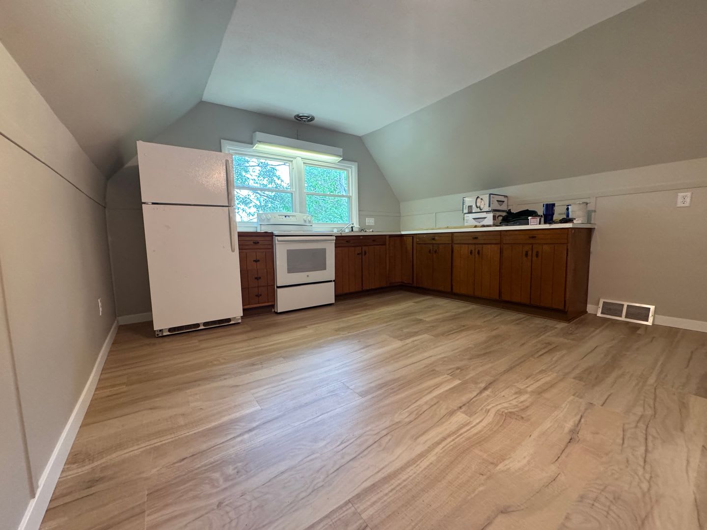 1 bd 1 ba updated apartment in Hudson IA – photo 4