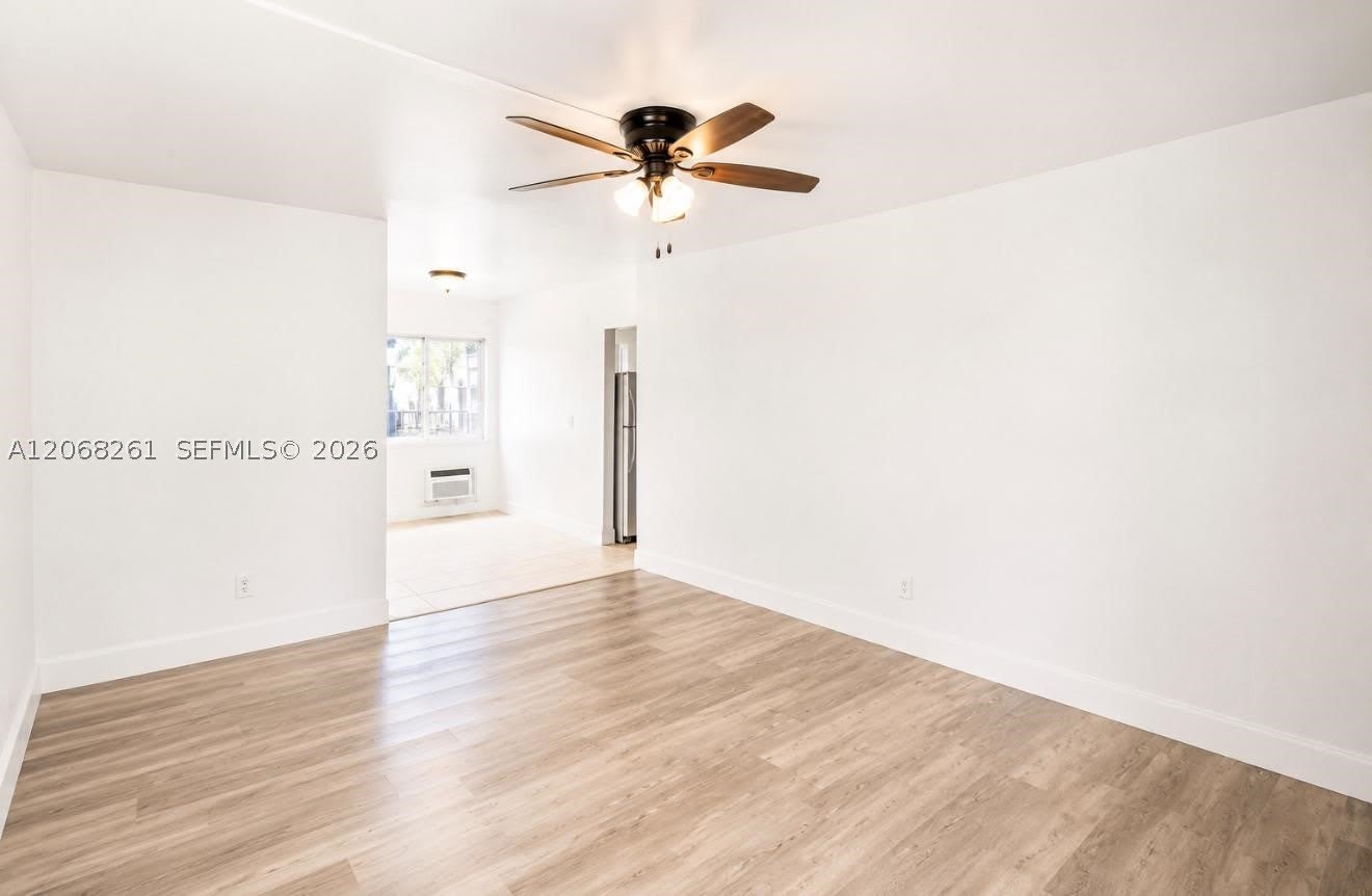 7721 Dickens Ave – photo 3