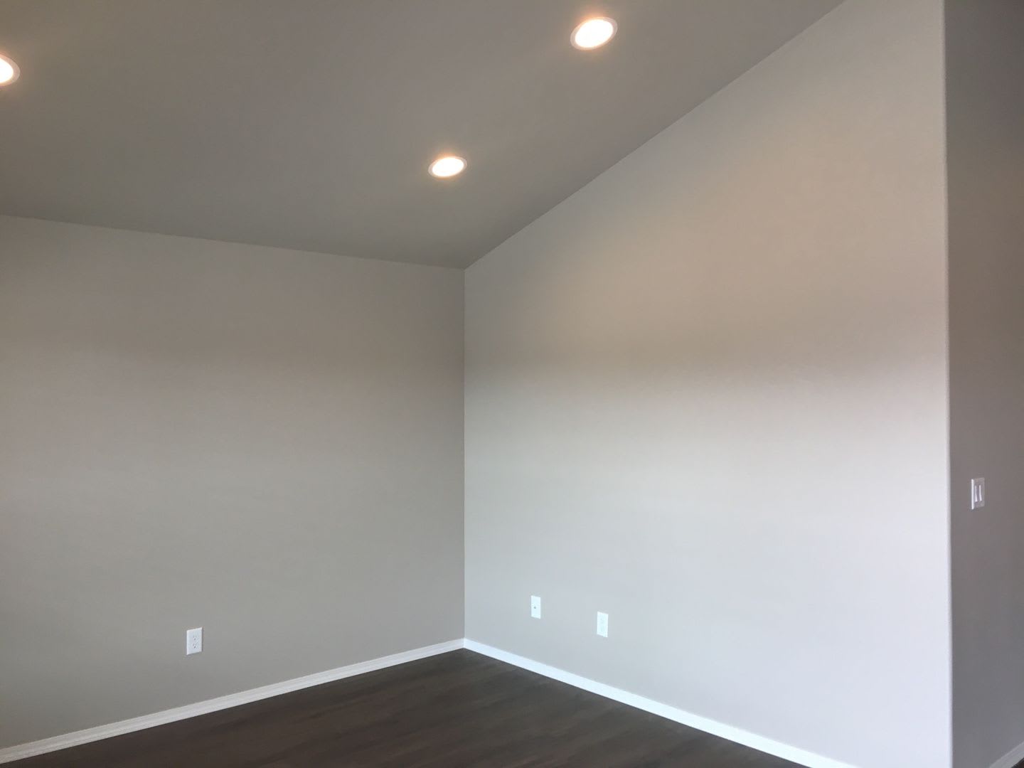 2 Bedroom / 1 Bathroom Cottage in SW Redmond OR – photo 3
