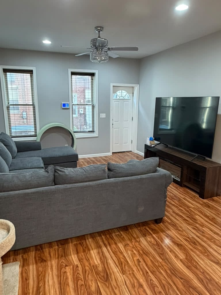 1933 Cambridge Street – photo 4