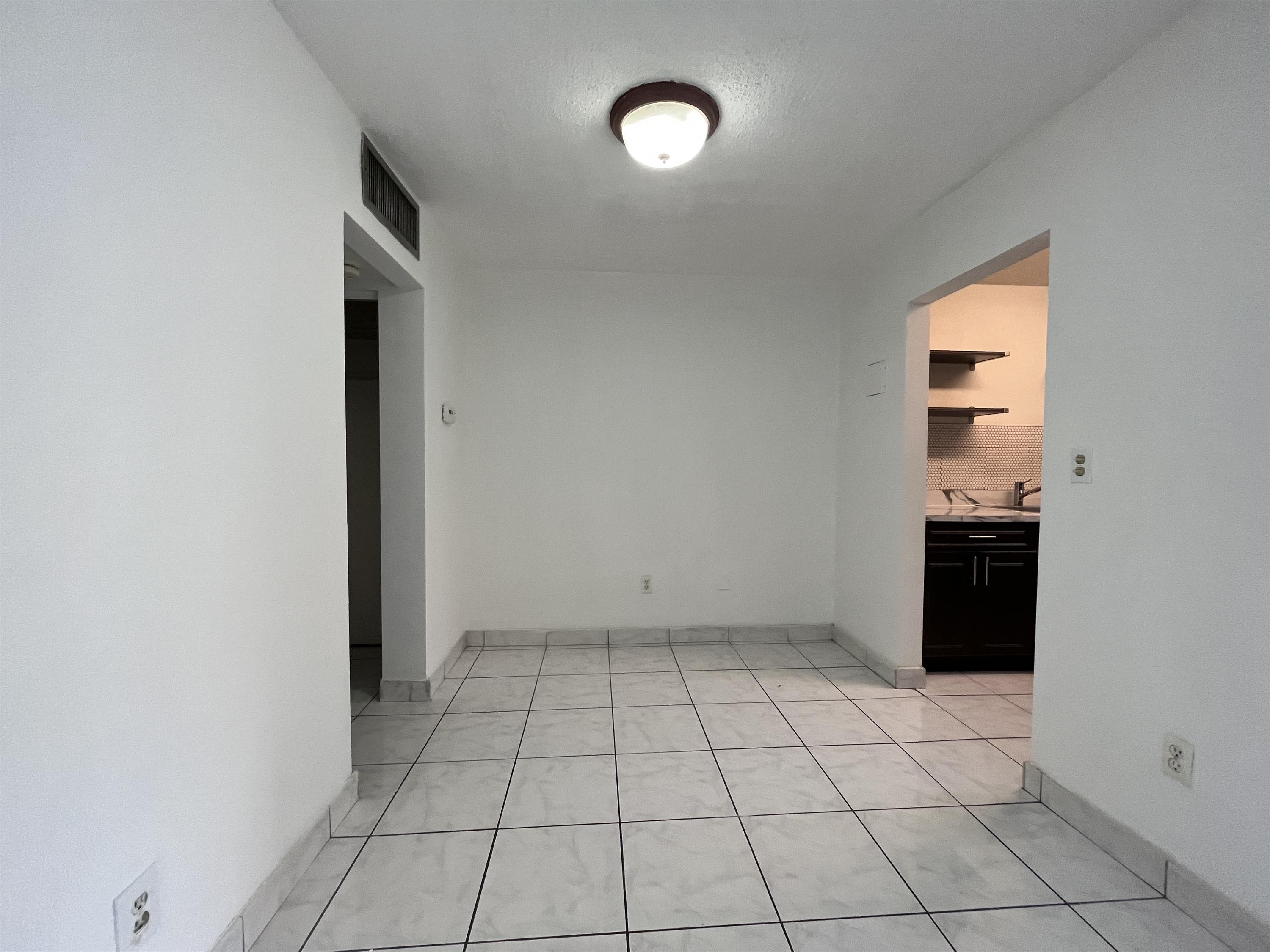 1832 Madison Street 102 1 – photo 5