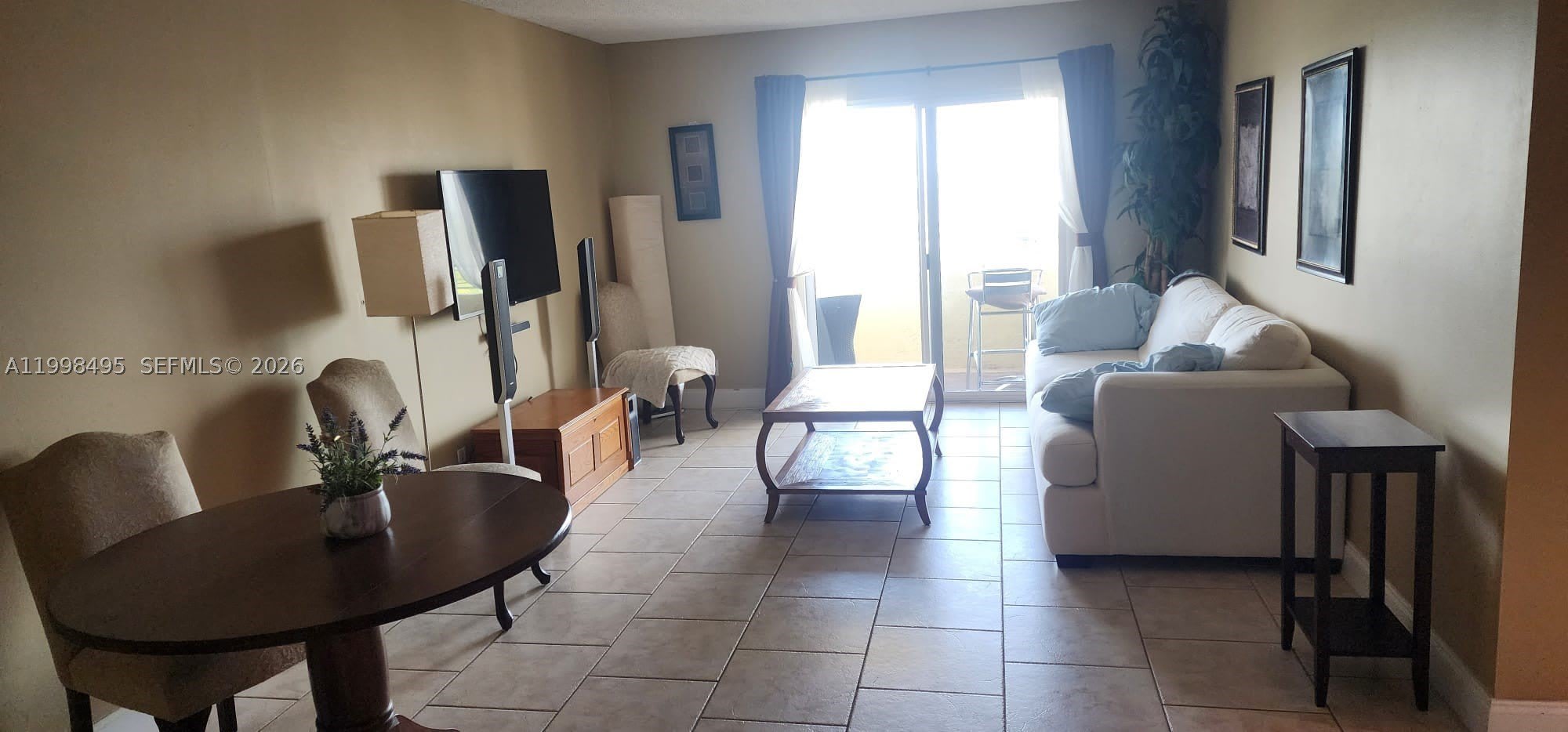 900 Ne 18Th Ave – photo 4