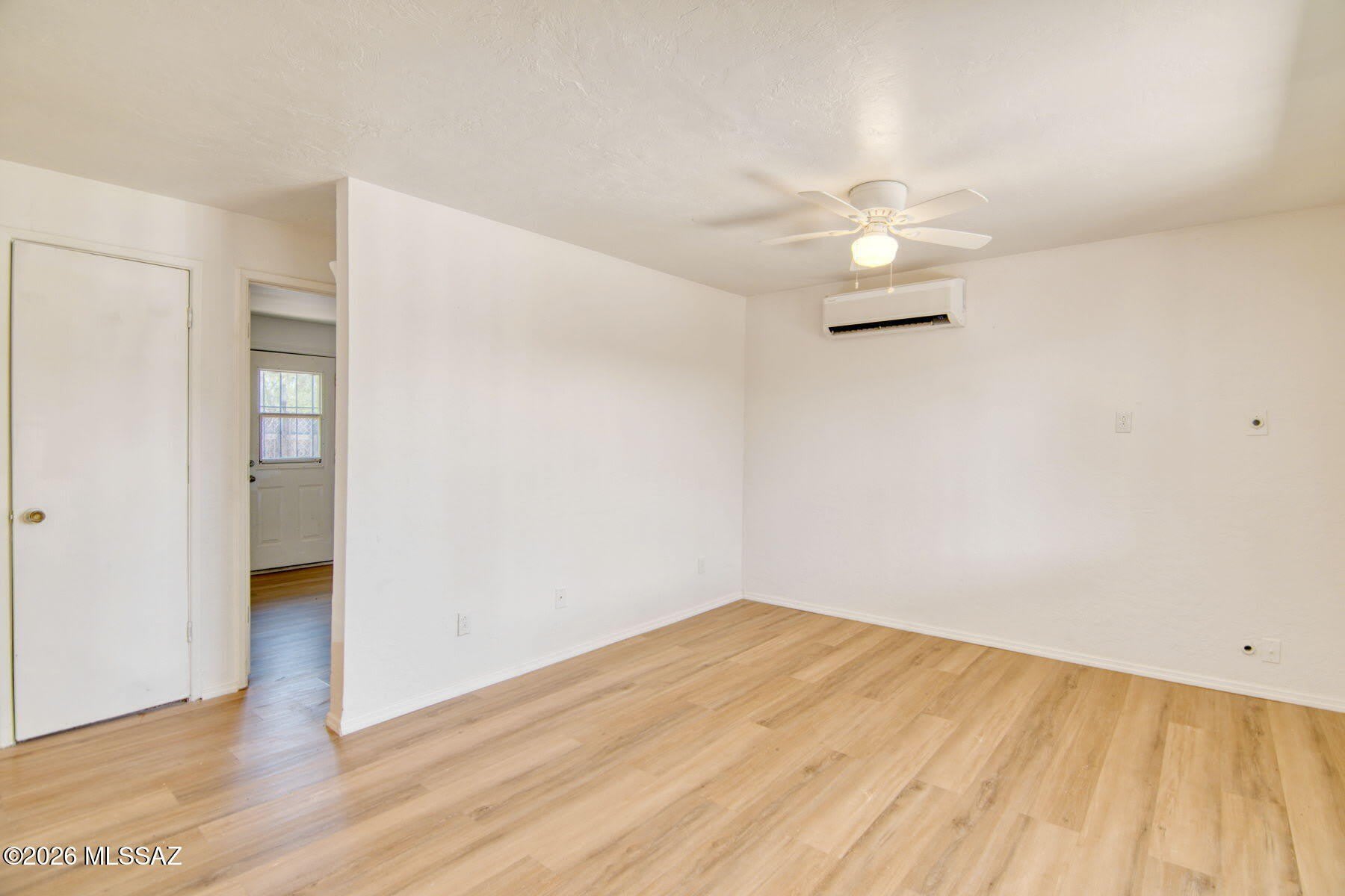 5655 E 28th Street – photo 4
