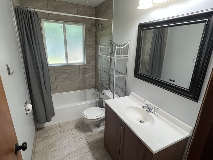 11828 Monroe Circle Northeast – photo 1