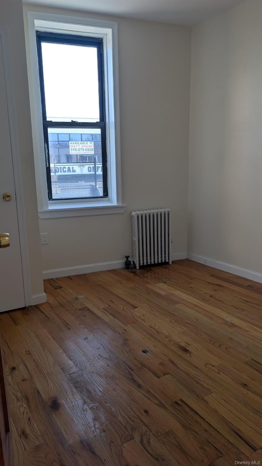 214-85 Jamaica Avenue – photo 5