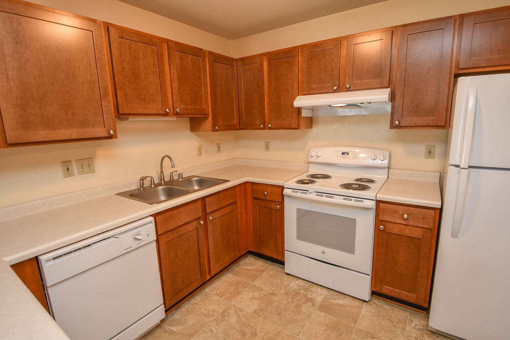 Deer Creek Apartments 3 – photo 5