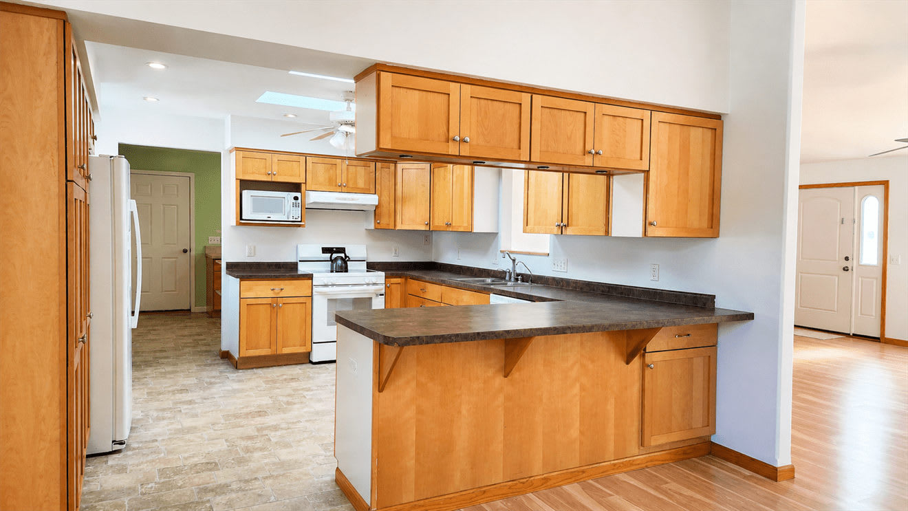 1425 N Sutton Rd – photo 4