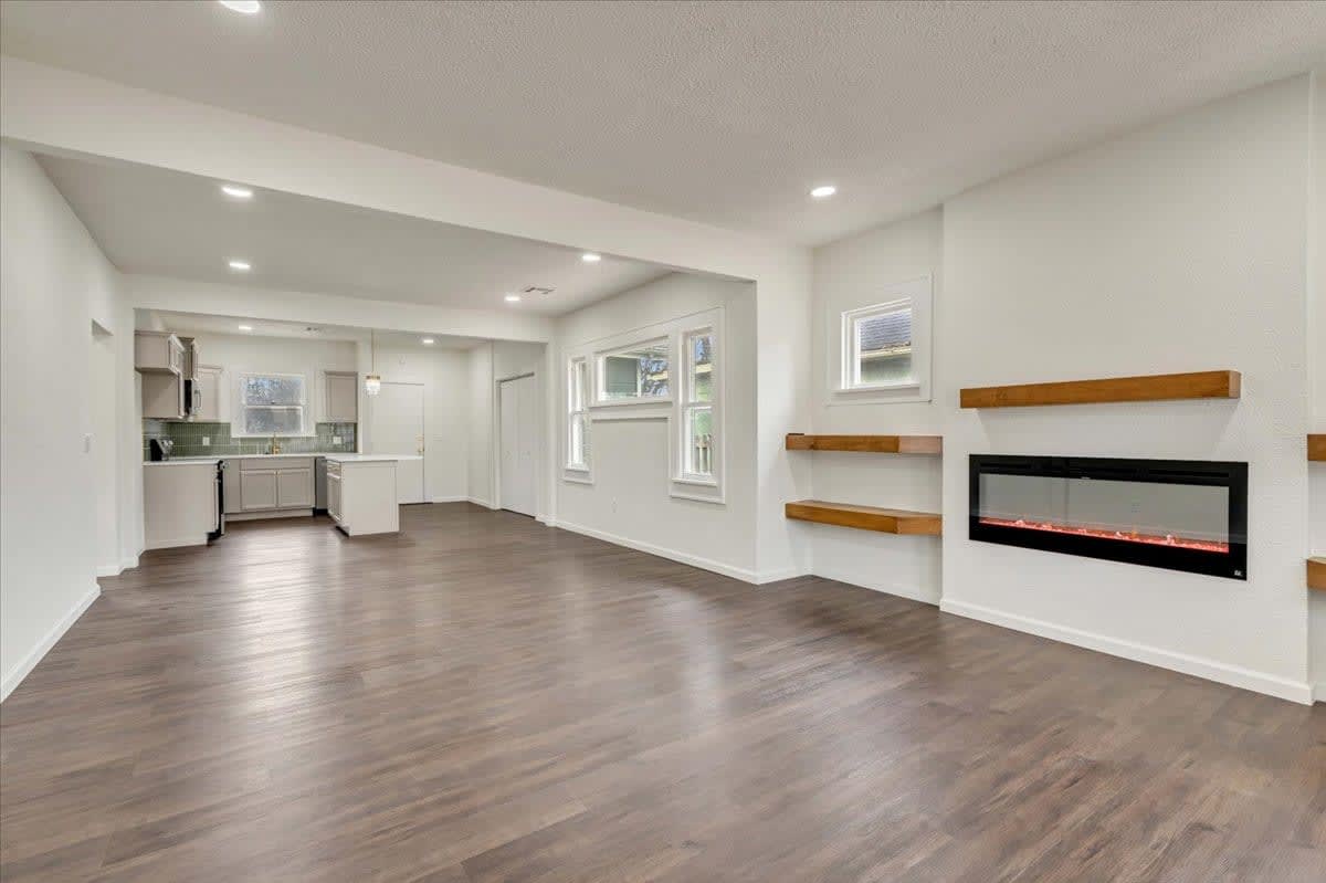 1704 Northwest 32nd Street – photo 4