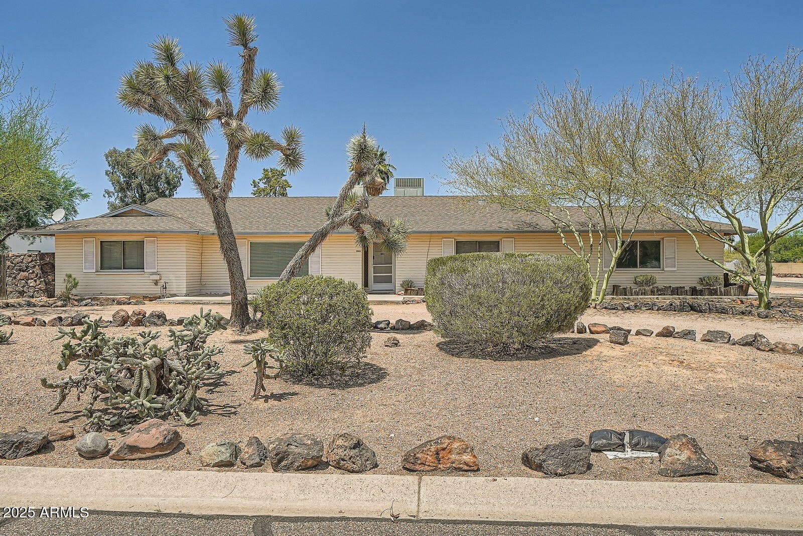 6220 E Gold Dust Avenue – photo 1