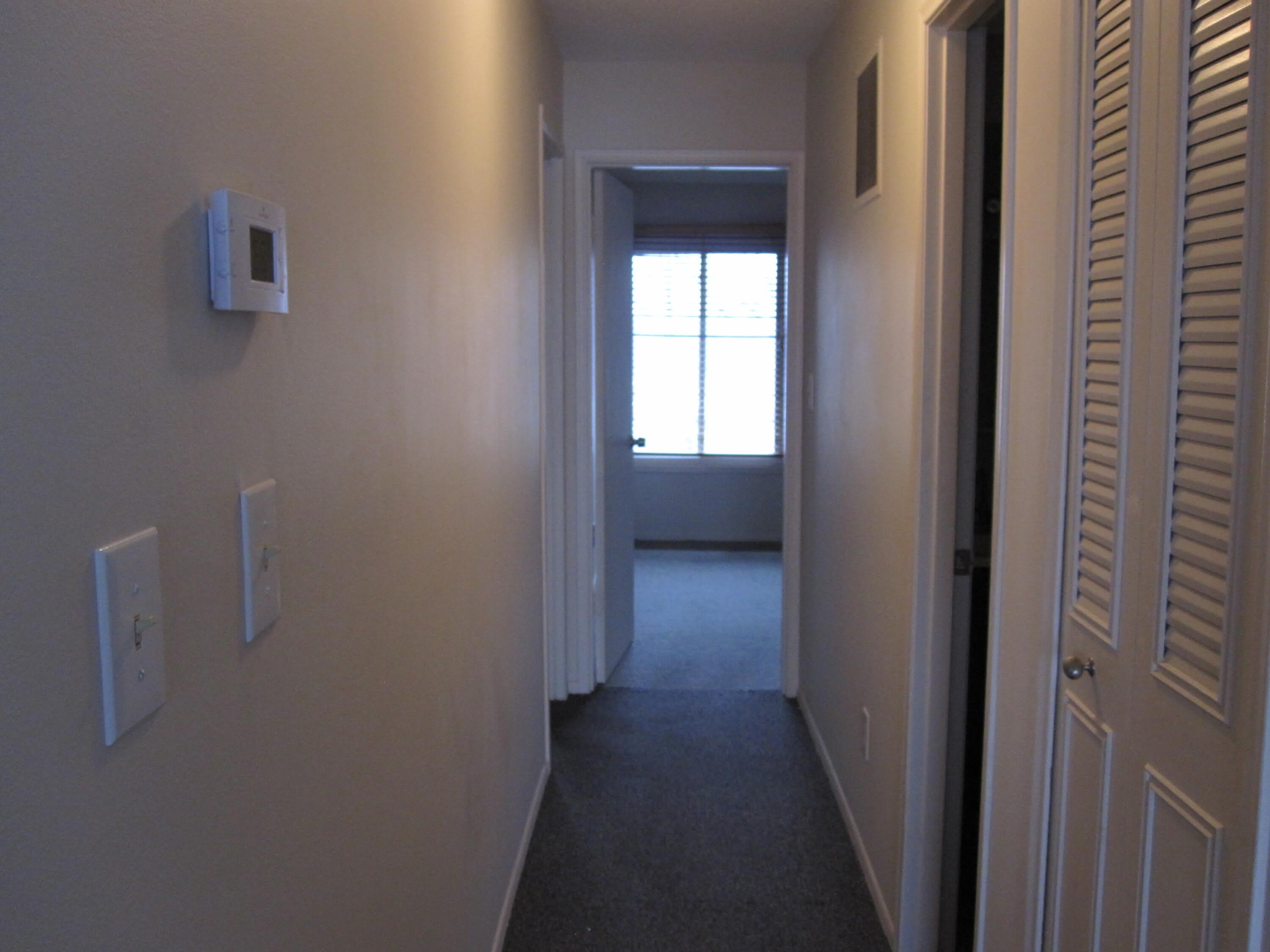 820 Cliffs Drive – photo 4